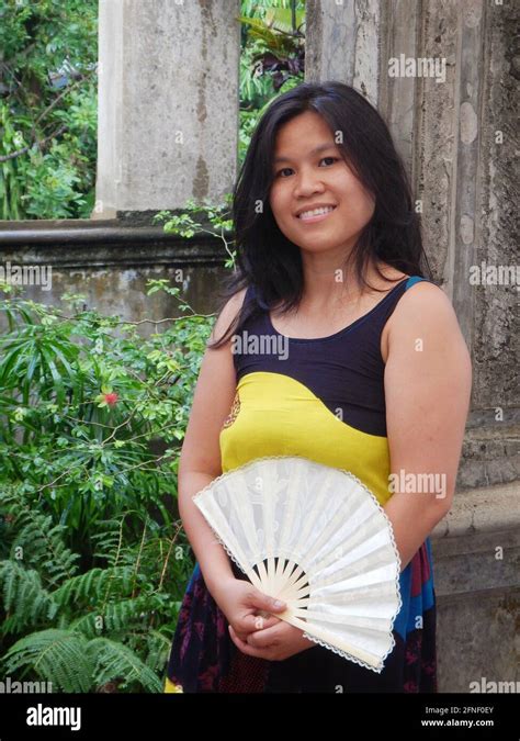 'pinay bacolod' Search .